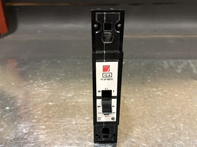 New | in-Stock FEDERAL PIONEER FFJP16015 Switchgears British Columbia CA | Lenmark #244324