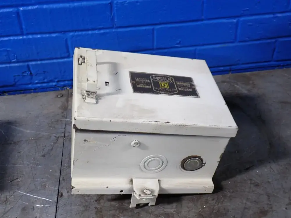 USED SQUARE D SD9351