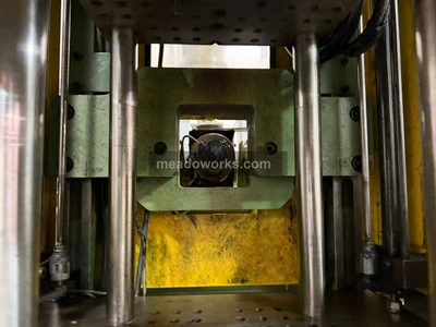 Used 1997 Arburg Allrounder 270 M 500-90 V0 Injection Molding Machines Illinois US | Meadoworks #1514551