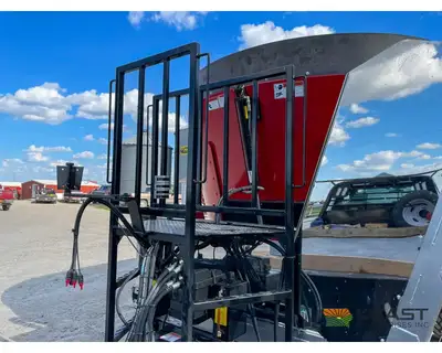 Used CLOVERDALE _UNKNOWN_ Feeder Wagons Iowa US | Keast Enterprises #1360092