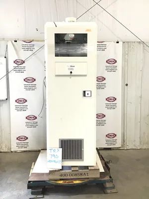 Pro Star PRS50264001 Praxair Gas & Equipment Changeover Regulator Cabinet