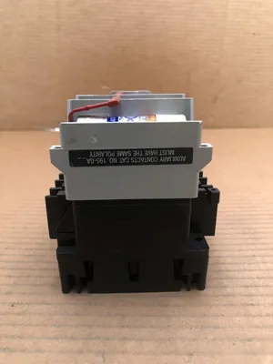 Allen-Bradley 194R-NJ030P3 Ser. B 30A 3 Pole Fusible Disconnect Switch 600VAC