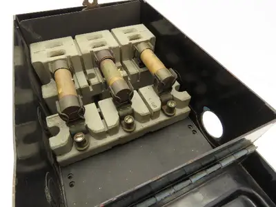 Used BULLDOG _UNKNOWN_ Relays & Switches Indiana US | Arrow Industrial #1440408