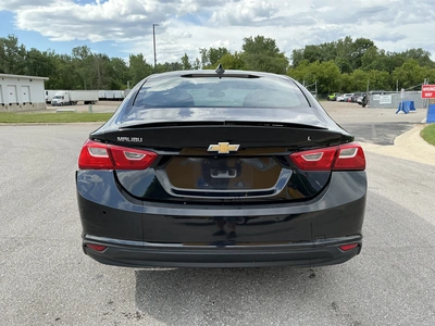 Used 2017 CHEVROLET MALIBU Sedans Michigan US | Miedema Asset Management Group #1313019