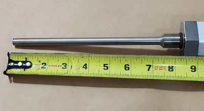 NEW Balluff BTL-5-B11-M0102-Z-S32