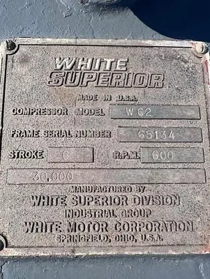 USED WHITE SUPERIOR W-62