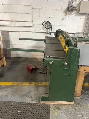 Used TIN KNOCKER TK H1652 Power Squaring Shears (Gauge) Ontario CA | ListingHippo #1517150