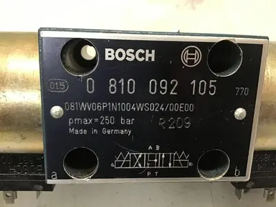 USED BOSCH 0 810 092 105