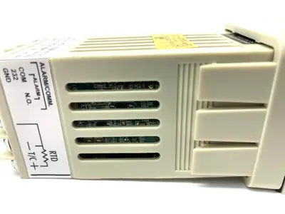 USED OMEGA TEMPERATURE CONTROLLER MODEL 0407000028