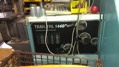 USED 2004 SOUTHWESTERN INDUSTRIES