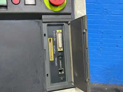 Used 2003 FANUC A05B2453B152 / RJ3IB Robots Ohio US | HGR 24 #1407584
