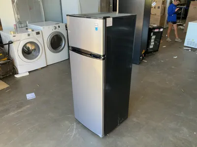 Used AVANTI AVRPD7330BS Refrigerators Michigan US | Miedema Asset Management Group #1441869