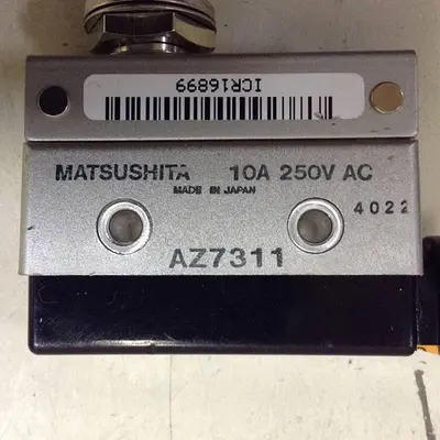 USED MATSUSHITA ELECTRIC AZ7311