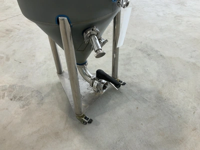 Used SPIKE BREWING CF15 CONICAL FERMENTER/UNITANK WITH INSULATED CONICAL JACKET 18 GALLONS Brewing Equipment Michigan US | Miedema Asset Management Group #1580116