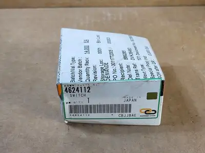 NEW HITACHI 4624112