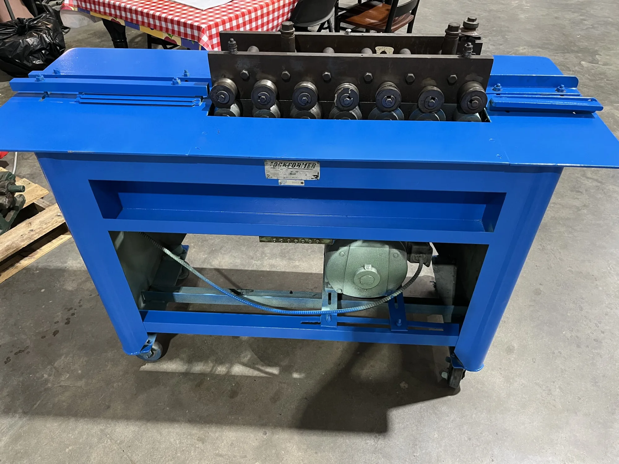 Used Lockformer 18-Gauge Pittsburgh