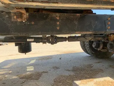 USED 2001 INTERNATIONAL 4900