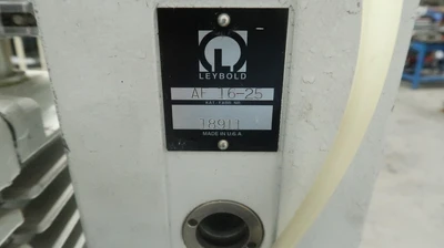 Used LEYBOLD TRIVAC _UNKNOWN_ Vacuum Pumps | OCO Industrial #1633781