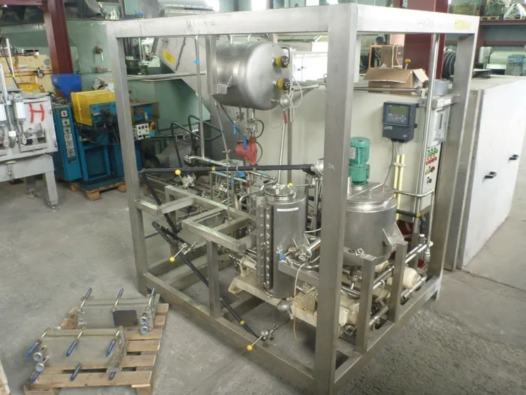 Used _UNKNOWN_ 30 L Stainless Steel Tanks PL | Perry Equipment #121707