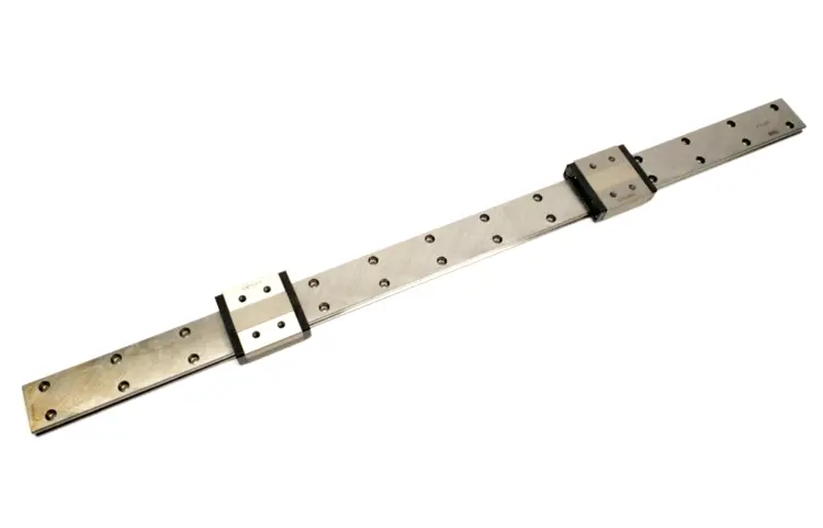 Used THK SHW21CR2QZ+680L, SHW21CR, UN7K13 Linear Guides Michigan US | Maverick Industrial Sales #1396844
