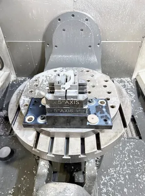 2019 HAAS UMC-1000 Universal Machining Centers | Clark Machinery Sales, LLC (4)
