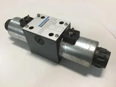 USED MANNESMANN REXROTH 4WE10J31CG24N9Z4