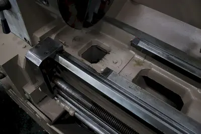 21" X 84" FORTUNE MODEL S20100 GAP BED ENGINE LATHE
