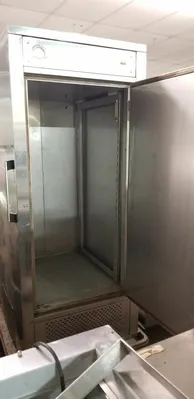 75-0218 Carter Hoffmann Self-Contained Mobile Freezer PHFB825