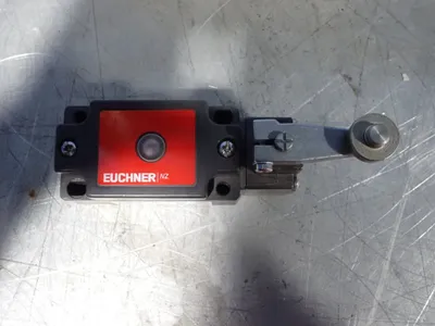 Used EUCHNER NZ1HS511L060M Relays & Switches Ohio US | HGR 24 #911340