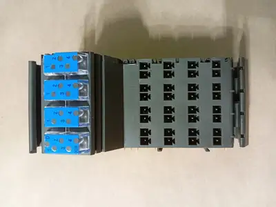 NEW GE FANUC IC220MDL754