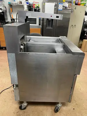 Used FryMaster Used Frymaster 50lb Electric Fryer w/ Dump Station & Filtration 208V 3 Phase Cookers / Coolers / Fryers Illinois US | Falcon Restaurant Supply #1374977