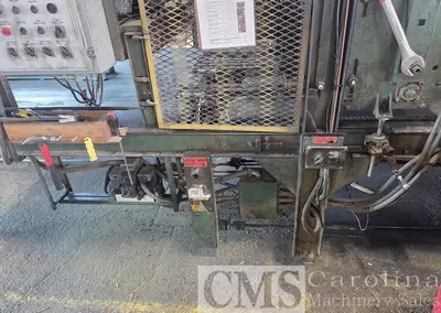 Used VIKING MODEL 504 AUTOMATIC PALLET NAILER WITH STACKER Nailers North Carolina US | CAROLINA MACHINERY SALES #1540127