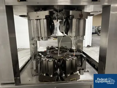 USED Fette Fette Tablet Press, Model 3090