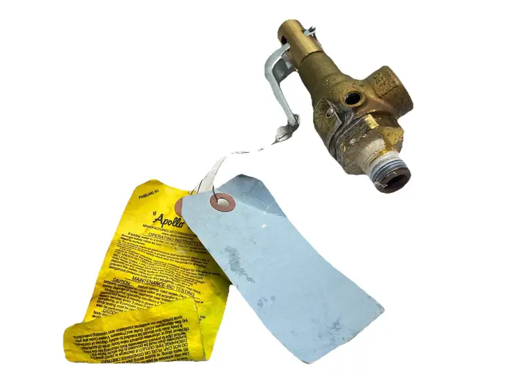 Used APOLLO SAFETY VALVE 2.8 PSIG 1/2" NPT Valves/Fittings Michigan US | Maverick Industrial Sales #1092755