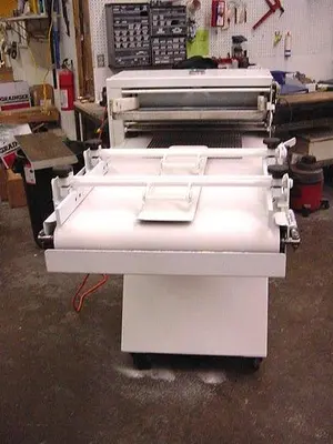 BLOEMHOF 4-24 Bread Moulder | Harvest Equipment and Fabrication Inc (5)