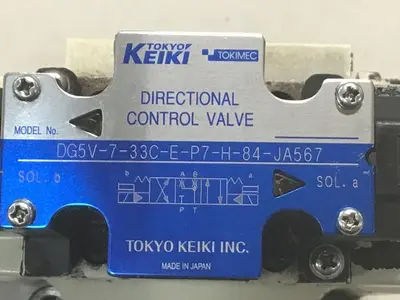 USED TOKIMEC DG5V-7-33C-E-P7-H-84-JA567