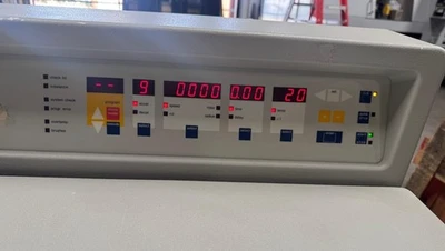 Baxter Cryofuge 6000 Laboratory Centrifuge Heraeus Scientific Refridgerated Lab