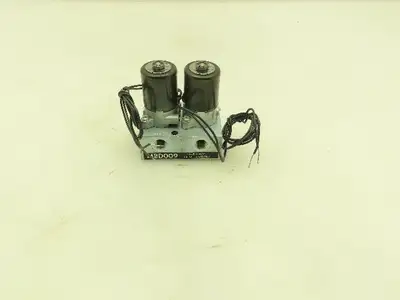 Honeywell Skinner MBD-009 Solenoid Valve 4-Way 24VDC 150 PSI 1/4" NPT MBD005