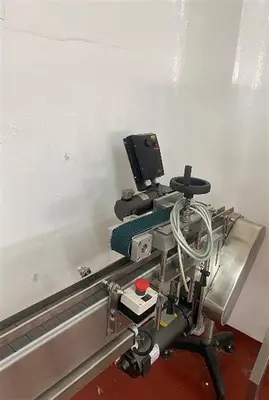 Nec Stainless steel tablet counter line including