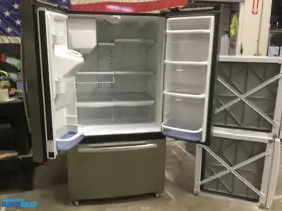 USED WHIRLPOOL GOLD FRENCH DOOR FREEZER ON BOTTOM STAINLESS STEEL REFRIGERATOR ENERGY STAR HIGH EFFICIENCY