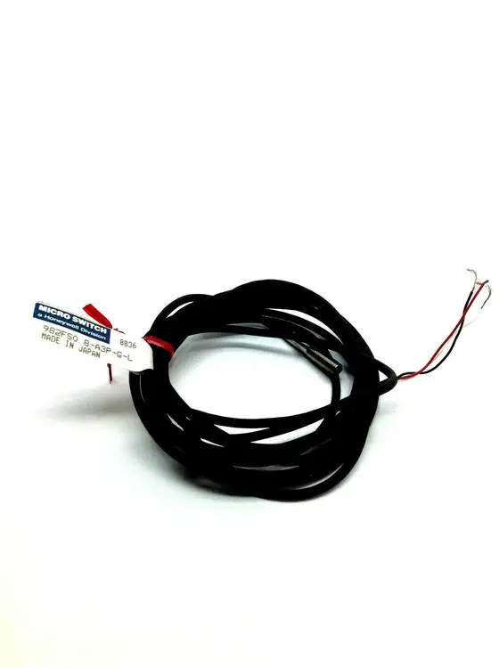 Used HONEYWELL MICRO SWITCH PROXIMITY SENSOR 10-30VDC Proximity Sensors | Maverick Industrial Sales #1107470