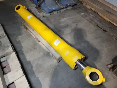 NEW KOMATSU 21M-63-02131R