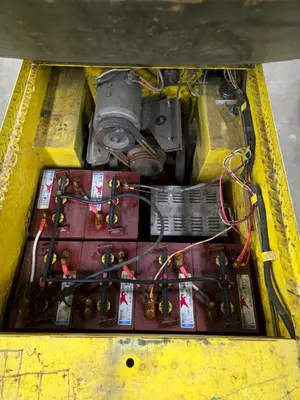 USED CUSHMAN 898361