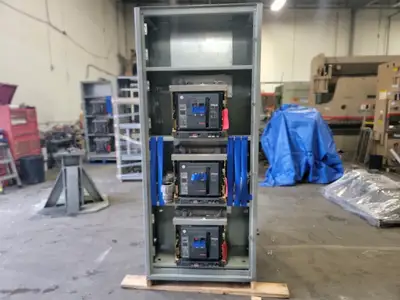 USED SQUARE D NW12H1