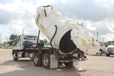 Used 2018 FREIGHTLINER 114SD Septic/Sewer/Vacuum Trucks Texas US | Roll Off Truck World #1491812