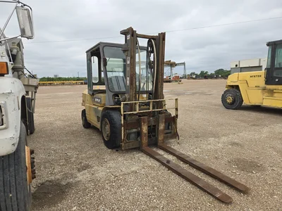 Caterpillar DP45 Diesel Forklift, Single Stage, Side Shift, Clamp, 21,265.4 Hours Indicated (Bad