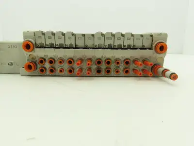 SMC EX250-SDN1 12-Station DeviceNet Manifold 8 Solenoid Valves 24VDC