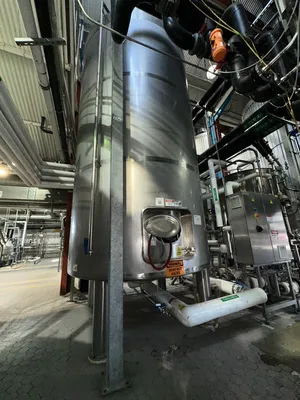 _UNKNOWN_ -UNKNOWN- Stainless Steel Tanks | Perry Equipment (3)