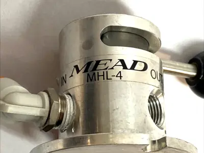 USED MEAD 4-WAY BALL HANDLE PNEUMATIC VALVE 1/8" NPT 150 PSI