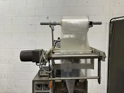 Vertical Form Fill Sachet Machine with Auger Filler